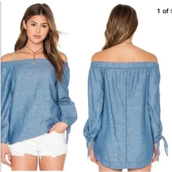 Free people off the shoulder chambray top, size small - Picture 2 of 7